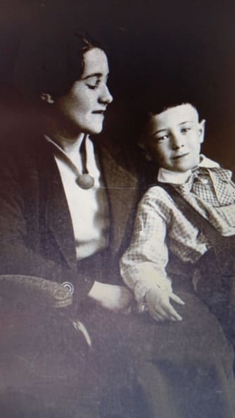 Катерина Червінська та син