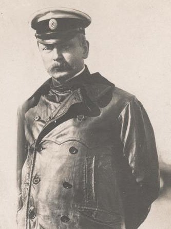 Лев Мацієвич у формі капітана початок XX століття