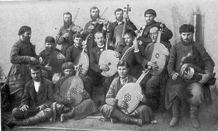 Кобзарський виступ на ХІІ Археологічному концерті в 1902 році. Джерело фото Вікіпедія