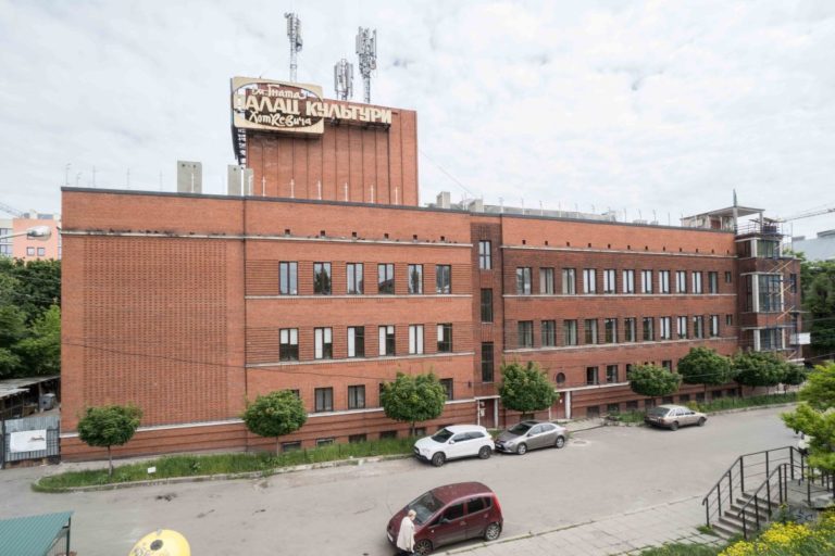 Міський палац імені Гната Хоткевича у Львові. Джерело фото modernism.lviv-online.com
