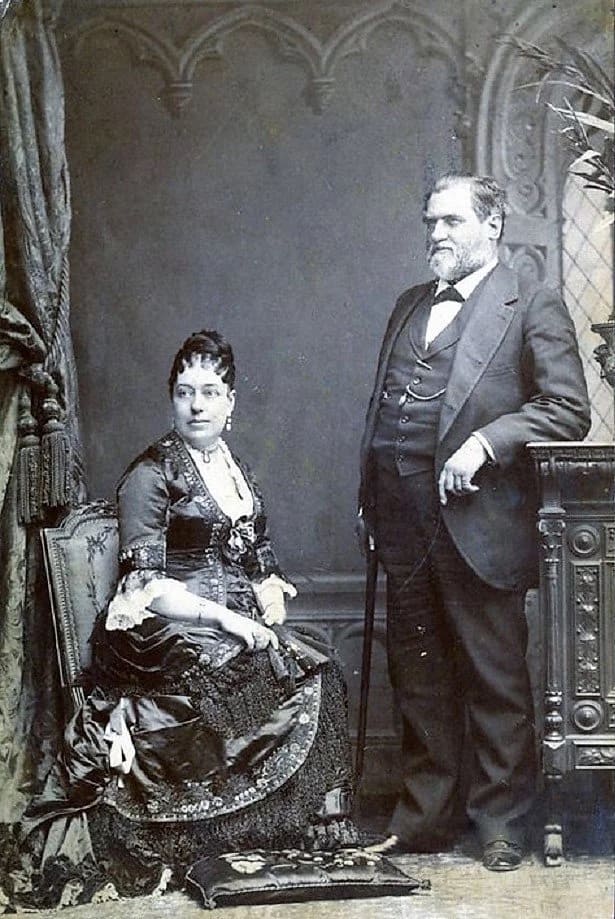 Подружжя Стенфордів